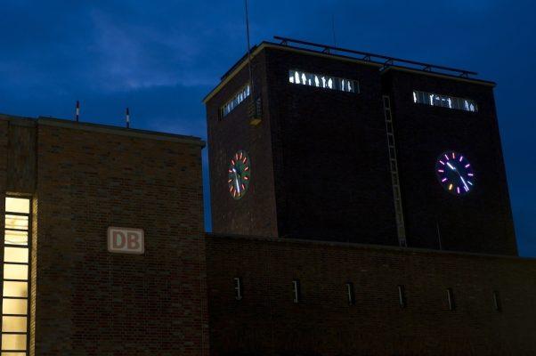 Bahnhofsuhrenvernissage
